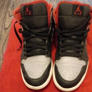 Nike Black and Red Athletic Shoes